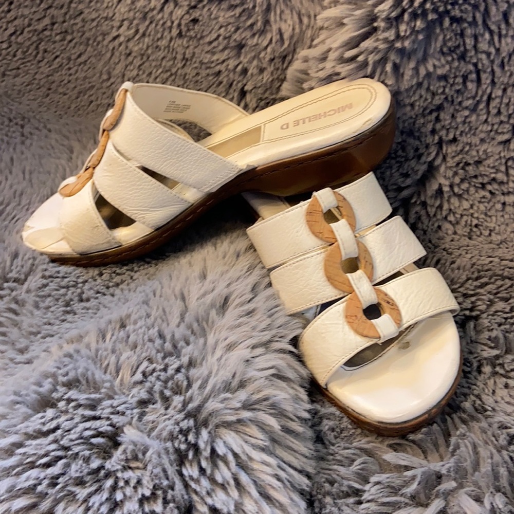 Michelle D slide on sandals